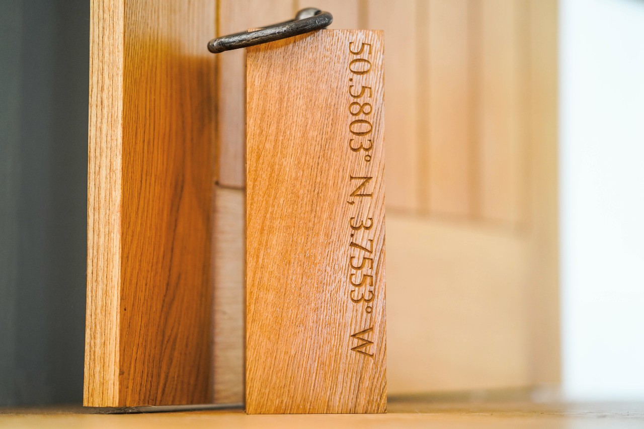 Oak Doorstop - Image 2
